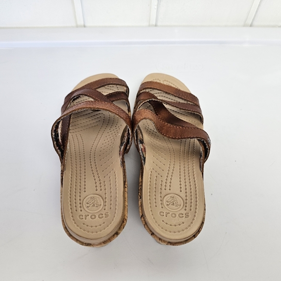 Crocs Aleigh Brown Leather Strappy Cork Platform Wedge Slip On Sandals sz 6W - Picture 8 of 11